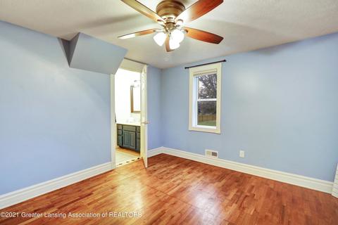 10690 E 2nd St, Fowler, MI 48835 photo 5