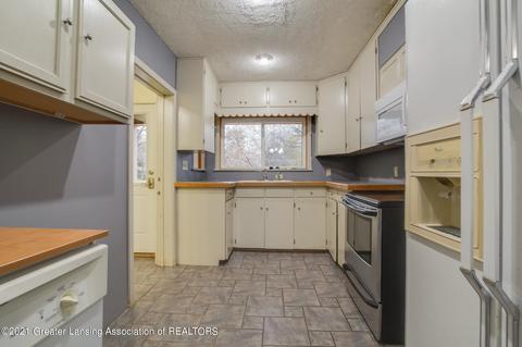 2367 Mount Hope Rd, Okemos, MI 48864 photo 7