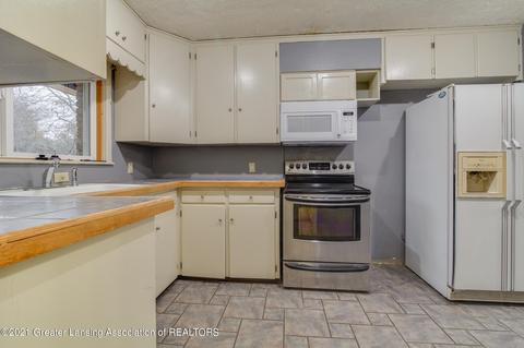 2367 Mount Hope Rd, Okemos, MI 48864 photo 6