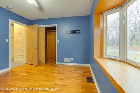 2367 Mount Hope Rd, Okemos, MI 48864 photo 13