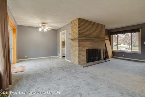 2367 Mount Hope Rd, Okemos, MI 48864 photo 4