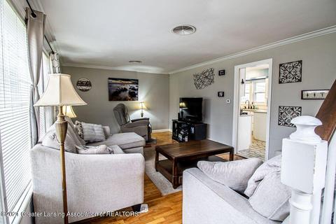 302 E Clark St, Saint Johns, MI 48879 photo 19