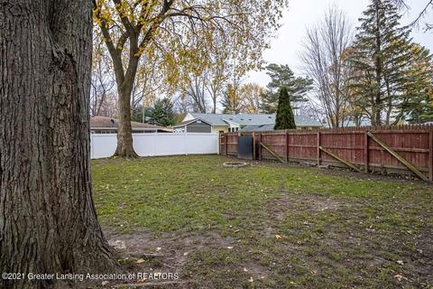 302 E Clark St, Saint Johns, MI 48879 photo 25