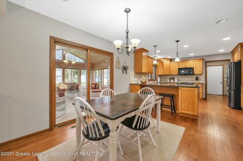 1841 Persimmon Path, Holt, MI 48842 photo 8