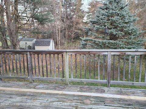 548 Cosmopolitan, Marshall, MI 49068 photo 5