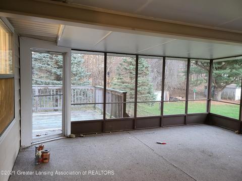 548 Cosmopolitan, Marshall, MI 49068 photo 14