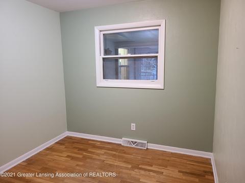 548 Cosmopolitan, Marshall, MI 49068 photo 10