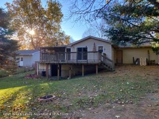 548 Cosmopolitan, Marshall, MI 49068 photo 2
