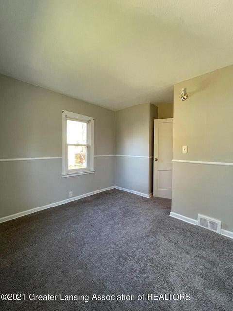 1007 Maycroft Rd, Lansing, MI 48917 photo 35