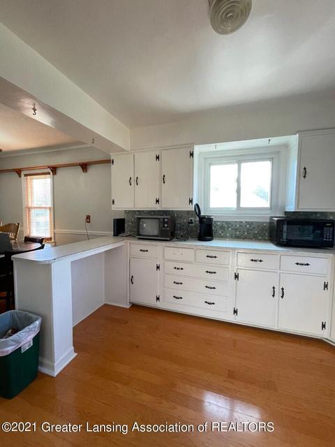 1007 Maycroft Rd, Lansing, MI 48917 photo 17