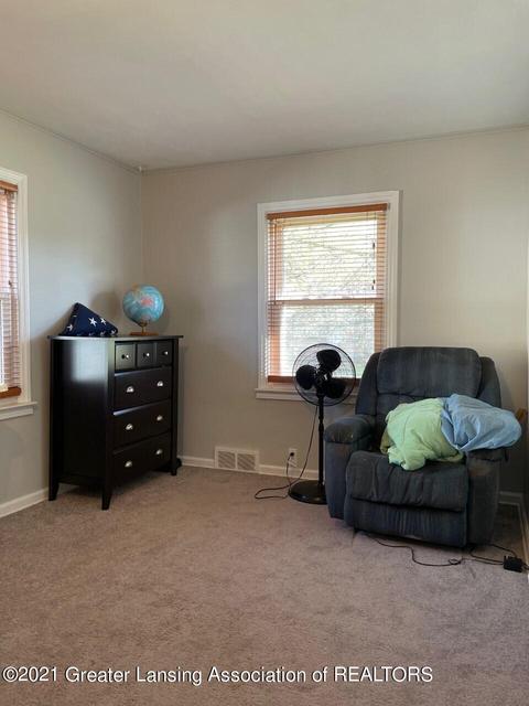 1007 Maycroft Rd, Lansing, MI 48917 photo 32