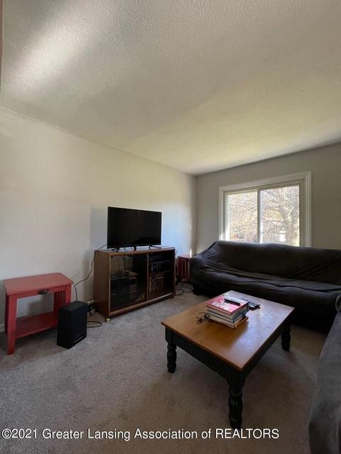 1007 Maycroft Rd, Lansing, MI 48917 photo 27