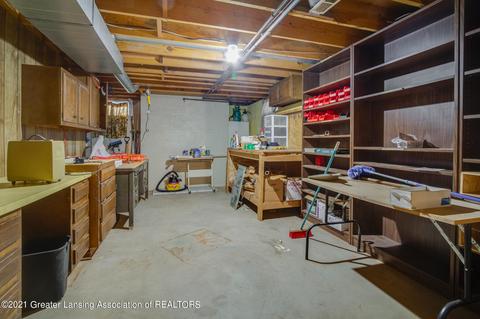 1114 Schavey Rd, Dewitt, MI 48820 photo 15