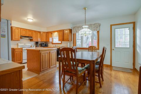 1114 Schavey Rd, Dewitt, MI 48820 photo 6