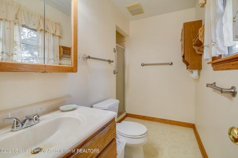 1114 Schavey Rd, Dewitt, MI 48820 photo 12