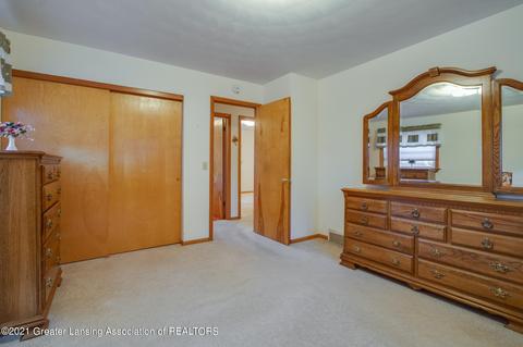 1114 Schavey Rd, Dewitt, MI 48820 photo 10