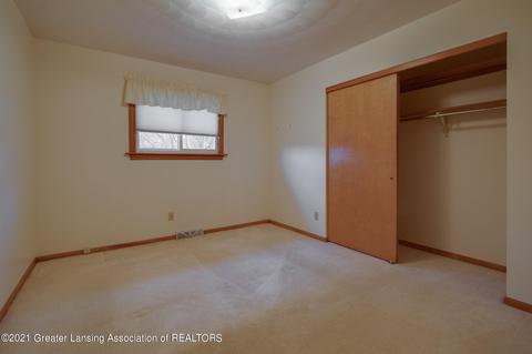 1114 Schavey Rd, Dewitt, MI 48820 photo 7