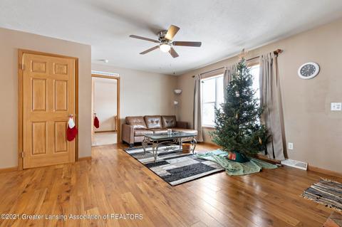 6059 Young Rd, Jackson, MI 49201 photo 6