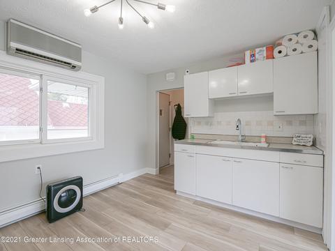 522 W Cesar E Chavez Ave, Lansing, MI 48906 photo 37