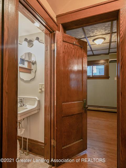 522 W Cesar E Chavez Ave, Lansing, MI 48906 photo 12