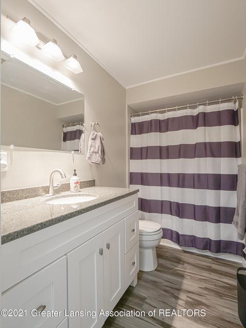 442 E Washington St, Dimondale, MI 48821 photo 15