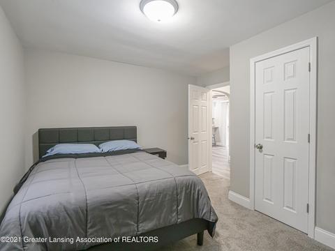 442 E Washington St, Dimondale, MI 48821 photo 13