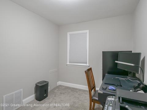 442 E Washington St, Dimondale, MI 48821 photo 18