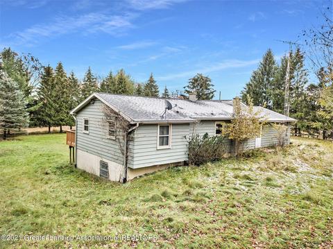 10782 Pioneer Rd, Eagle, MI 48822 photo 8
