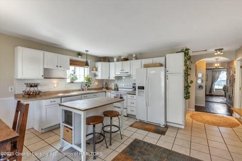 331 Steele St, Mason, MI 48854 photo 24