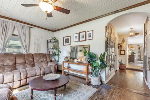 331 Steele St, Mason, MI 48854 photo 3
