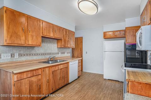 622 S Main St, Reading, MI 49274 photo 15