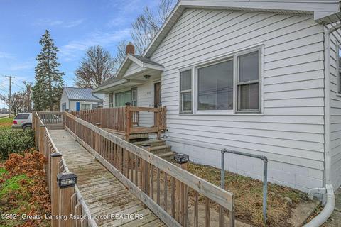 622 S Main St, Reading, MI 49274 photo 4