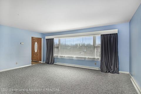 622 S Main St, Reading, MI 49274 photo 11