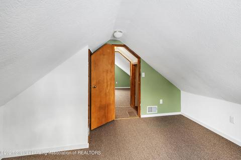 229 Dunlap St, Lansing, MI 48910 photo 16