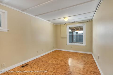 229 Dunlap St, Lansing, MI 48910 photo 8