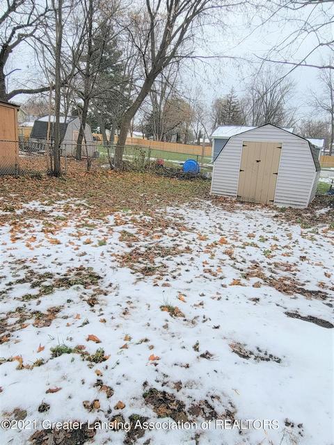 1008 E North St, Lansing, MI 48906 photo 24