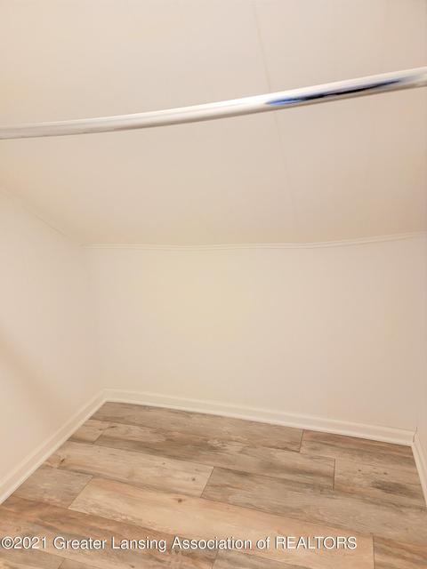 1008 E North St, Lansing, MI 48906 photo 13