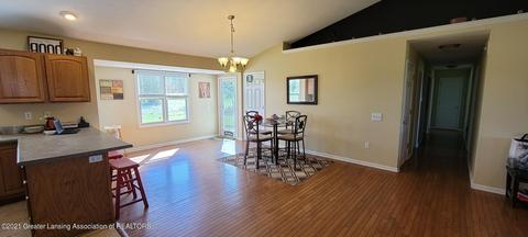 10235 W Howe Rd, Eagle, MI 48822 photo 9