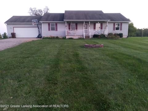 10235 W Howe Rd, Eagle, MI 48822 photo 24