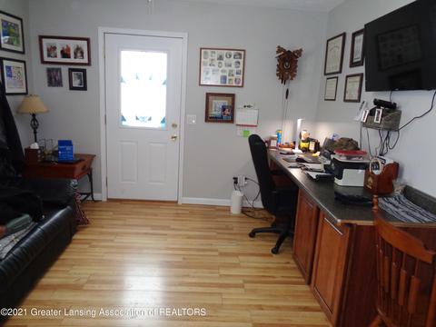 10504 Bond Rd, Dewitt, MI 48820 photo 14