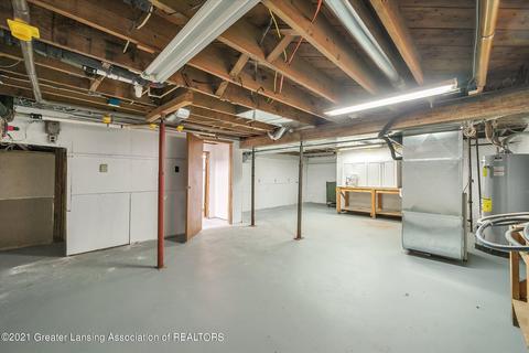 409 N Bridge St, Dewitt, MI 48820 photo 27