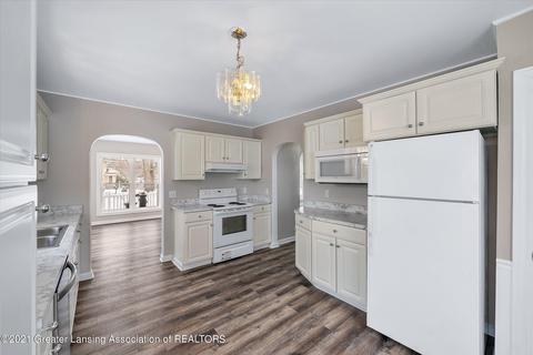 409 N Bridge St, Dewitt, MI 48820 photo 19