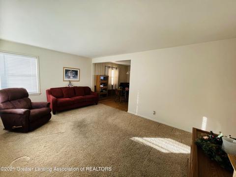 4420 Devonshire Ave, Lansing, MI 48910 photo 7
