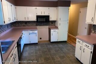 6110 Clark Rd, Bath, MI 48808 photo 9