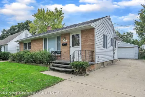 417 Rosadell Ave, Lansing, MI 48910 photo 4