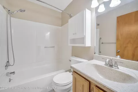 417 Rosadell Ave, Lansing, MI 48910 photo 23