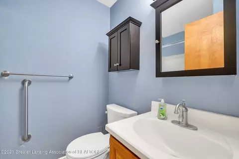 417 Rosadell Ave, Lansing, MI 48910 photo 24
