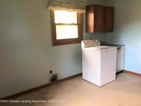3008 E Clark Road Rd, Bath, MI 48808 photo 9