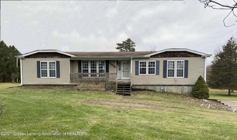 13998 Center Rd, Bath, MI 48808 photo 1