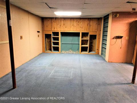 13998 Center Rd, Bath, MI 48808 photo 21